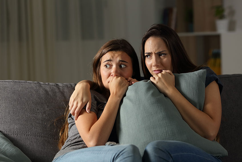 Why Does My Air Conditioner Make a Loud Noise When It Turns On